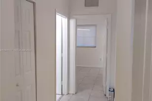 3928 SW 52nd Ave, Pembroke Park, FL 33023 - Photo 18