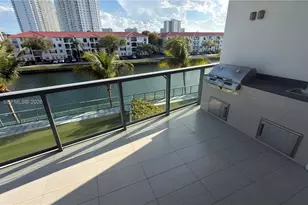 3250 NE 188th St, Aventura, FL 33180 - Photo 4