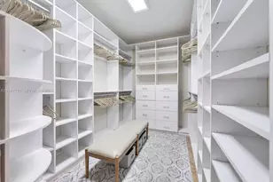 18091 NW 87th Ct, Hialeah, FL 33018 - Photo 34