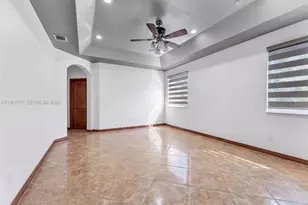 18091 NW 87th Ct, Hialeah, FL 33018 - Photo 30