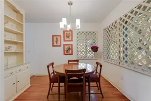 6901 Altamira St, Coral Gables, FL 33146 - Photo 12