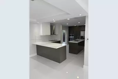 10225 NW 57th Ter #10225, Doral, FL 33178 - Photo 36