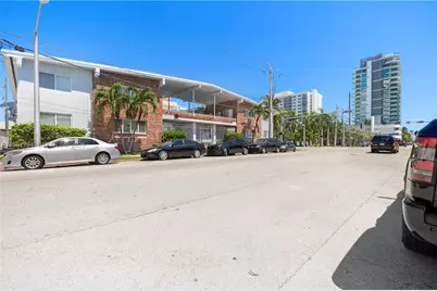315 69th St #112, Miami Beach, FL 33141 - Photo 1
