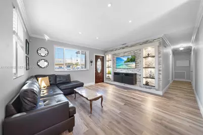 1166 W 24th St, Hialeah, FL 33010 - Photo 4