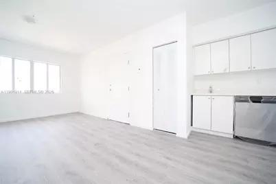 810 7th St #104, Miami Beach, FL 33139 - Photo 4
