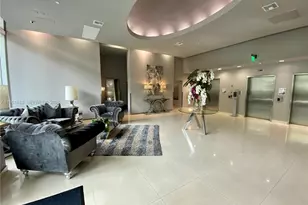 275 NE 18th St, Miami, FL 33132 - Photo 30