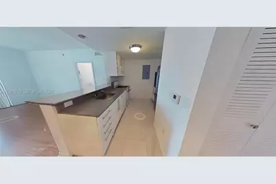 275 NE 18th St #1705, Miami, FL 33132 - Photo 14