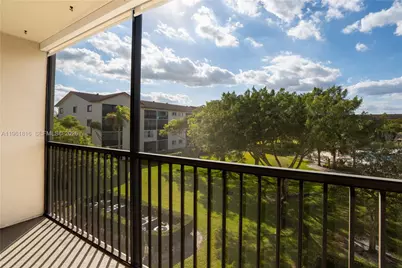 1600 SW 127th Way #305C, Pembroke Pines, FL 33027 - Photo 26