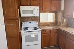 8000 Harding Ave, Miami Beach, FL 33141 - Photo 6