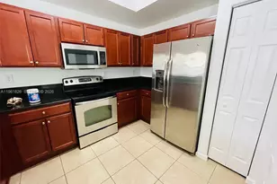 11601 NW 89th St, Doral, FL 33178 - Photo 14