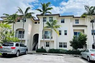 11601 NW 89th St, Doral, FL 33178 - Photo 2