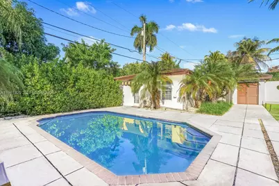 1161 Sunset Dr, Coral Gables, FL 33143 - Photo 18