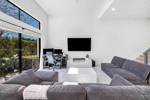 4480 NW 8th Pl, Plantation, FL 33317 - Photo 4