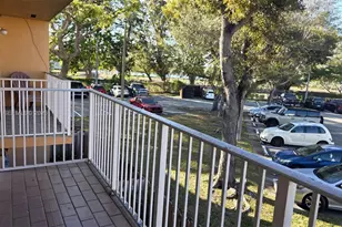 14905 SW 80th St, Miami, FL 33193 - Photo 8