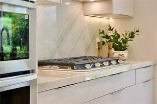 49 NW 108th St, Miami Shores, FL 33168 - Photo 12