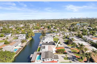 6617 Dahlia Dr, Miramar, FL 33023 - Photo 76