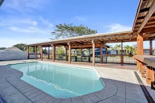 6617 Dahlia Dr, Miramar, FL 33023 - Photo 52