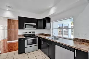 6617 Dahlia Dr, Miramar, FL 33023 - Photo 6