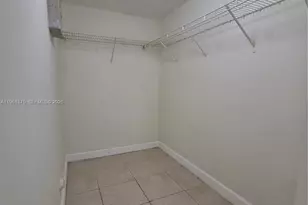 1251 SE 29th St, Homestead, FL 33035 - Photo 12