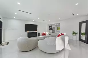 2825 SW 79th Ct, Miami, FL 33155 - Photo 6