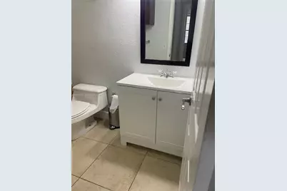 665 NE 195th St #119, Miami, FL 33179 - Photo 12