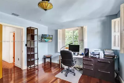 1247 NE 101st St, Miami Shores, FL 33138 - Photo 32