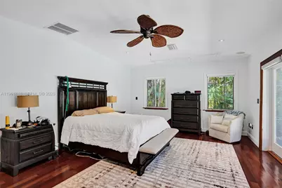 1247 NE 101st St, Miami Shores, FL 33138 - Photo 48