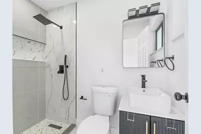 2500 SW 23rd Ter, Miami, FL 33145 - Photo 24