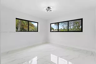 2500 SW 23rd Terrace, Miami, FL 33145 - Photo 18