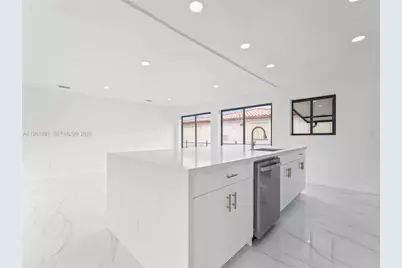 2500 SW 23rd Ter, Miami, FL 33145 - Photo 8