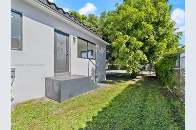 2500 SW 23rd Ter, Miami, FL 33145 - Photo 28