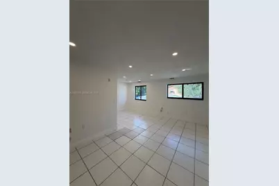 17150 NE 23rd Ave #10, North Miami Beach, FL 33160 - Photo 4