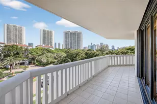2000 Island Blvd, Aventura, FL 33160 - Photo 28