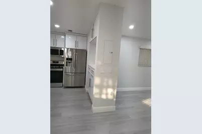 2250 NW 78th Ave #201, Pembroke Pines, FL 33024 - Photo 4