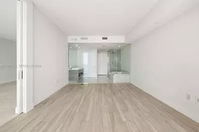 650 NE 32nd St #2205, Miami, FL 33137 - Photo 14