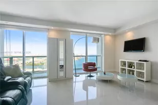 253 NE 2nd St, Miami, FL 33132 - Photo 6