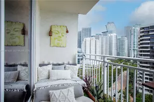 770 Claughton Island Dr, Miami, FL 33131 - Photo 18