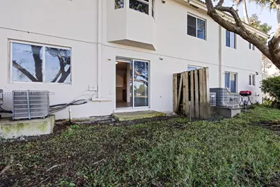 1261 SE 31st Ct #102-53, Homestead, FL 33035 - Photo 16