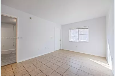 1261 SE 31st Ct #102-53, Homestead, FL 33035 - Photo 4