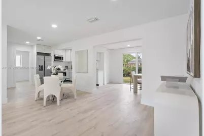 6231 NW 18th St, Sunrise, FL 33313 - Photo 10