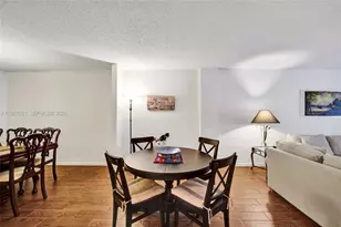 2814 N 46th Ave, Hollywood, FL 33021 - Photo 16
