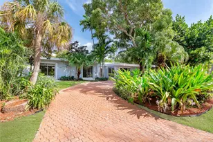 310 Harbor Ct, Key Biscayne, FL 33149 - Photo 2