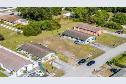5701 SW 27th St, West Park, FL 33023 - Photo 4