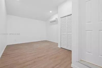 201 S Biscayne River Dr, Miami, FL 33169 - Photo 18