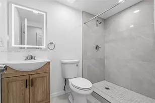 201 S Biscayne River Dr, Miami, FL 33169 - Photo 20
