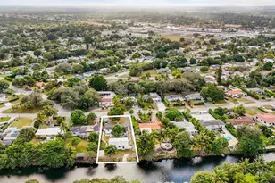 201 S Biscayne River Dr, Miami, FL 33169 - Photo 58