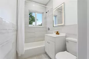 201 S Biscayne River Dr, Miami, FL 33169 - Photo 24