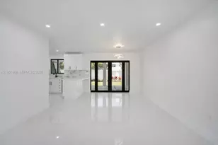 1406 SW 104th Ct, Miami, FL 33174 - Photo 10