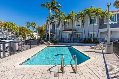 11647 NE 18th Dr #11647, North Miami, FL 33181 - Photo 32