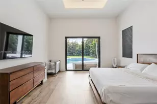 12100 NW 21st Ct, Plantation, FL 33323 - Photo 12